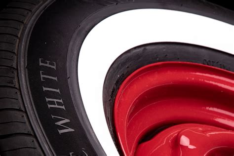 Classic White 235/75R15 Tire - Vogue Tyre