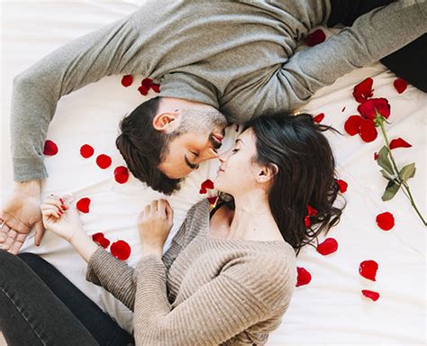 Know How Happy Couple Solve Their Relationship Issues In Hindi | know ...