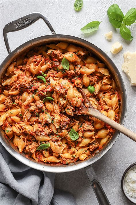 Quick & Easy Ground Turkey Pasta Recipes for Busy Nights - MexFoody