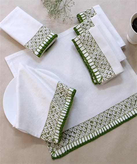 Buy Unique Handcrafted Decor | Design Gaatha