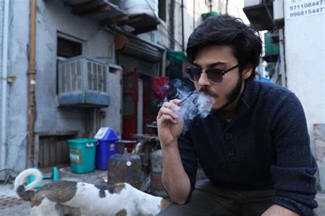 The Juul Comes to School – But Also to the Aid of Adult Smokers in India