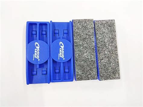 Gold Leaf Magnetic Duster for Erasing Marker (Blue) : Amazon.in: Office ...