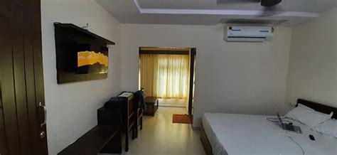 MYTHRI RESIDENCY (Annavaram) - Inn Reviews & Photos - Tripadvisor