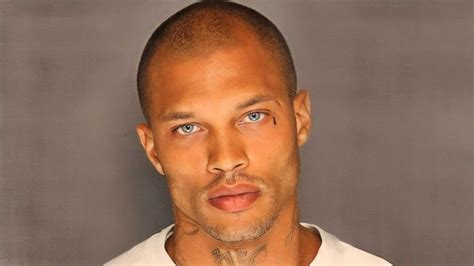 10 Mugshots That Made Criminals Super Famous - Lifestyle Fortress