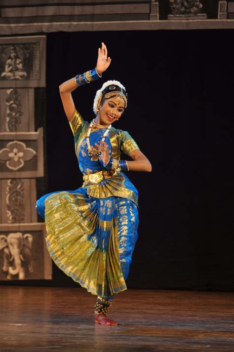 Naveena - Chennai,Tamil Nadu : Learn bharatanatyam for beginners by ...