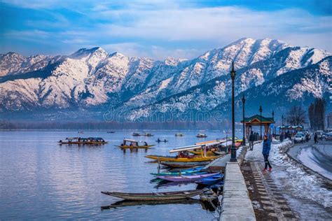 Kashmir-Tour-Packages