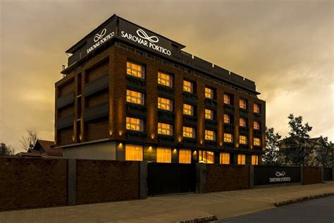SAROVAR PORTICO, SRINAGAR (Kashmir) - Hotel Reviews, Photos, Rate ...