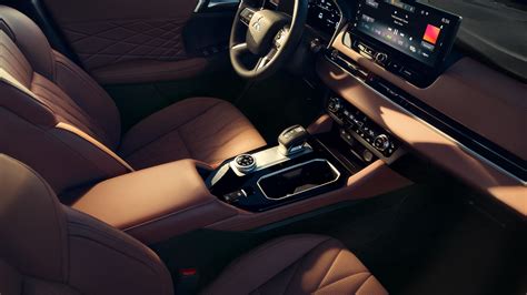 2025 Mitsubishi Outlander in Lakeland, FL | Jenkins Mitsubishi