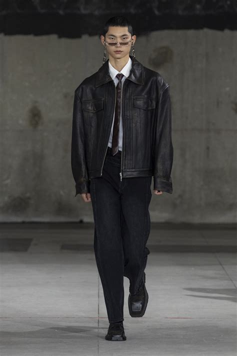 Feng Chen Wang RTW Fall 2024 [PHOTOS]