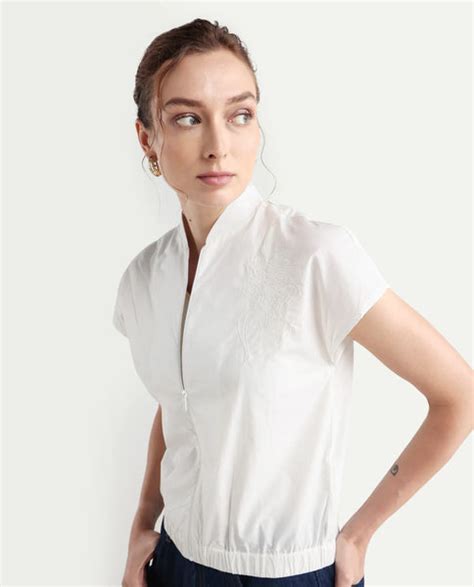 Rareism Women's Viteri White Cotton Ribbed Collar Abstract Print Exten