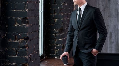 Business Suit 的图像结果