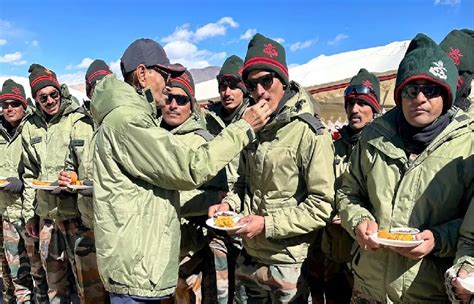 process withdrawal troops Ladakh complete China India army withdrew ...