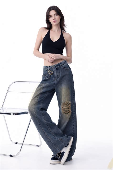 Jeans for Women: Baggy, Wide-Leg & High-Waist | Off Duty – Offduty India