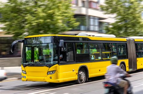 Govt Plans Six-Month Import Relief for E-Bus, Truck Makers