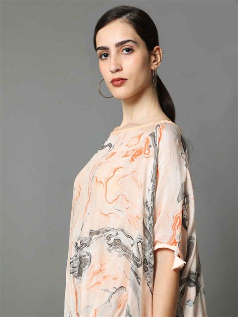 'Isla' Marble-dyed Vegan Silk Balloon Top – Amar Kosa