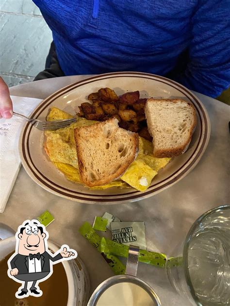 Karla's Restaurant & Bar, New Hope - Restaurant menu, prices and reviews