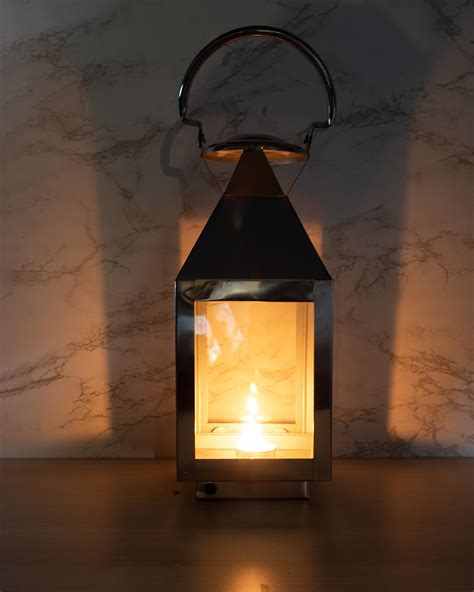 Luminous Love: Lanterns to Light Up Your Valentine's Night – MARKET99