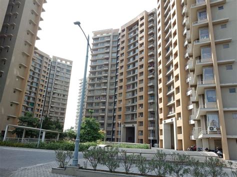 Meadows (tower D,e F) | 2, 2.5 and 3 BHK apartments designed at ...
