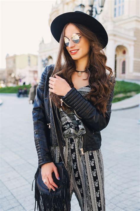 Fashion girl Images - Free Download on Freepik