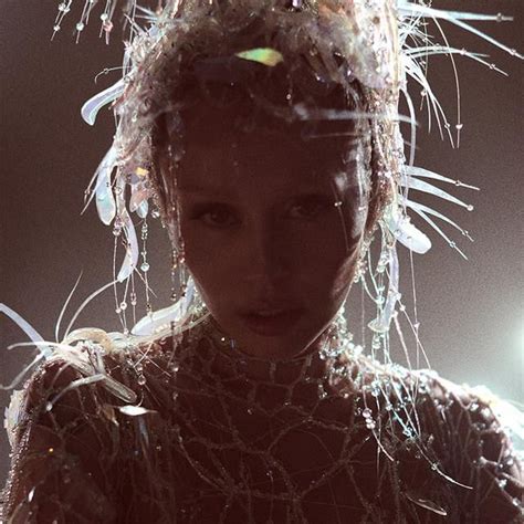 END OF THE WORLD - Miley Cyrus - LETRAS.COM