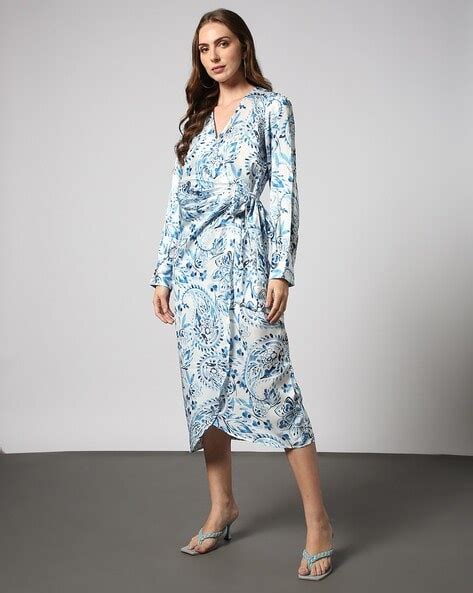 Dresses And Jumpsuits