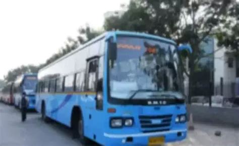Bengaluru: Woman dies after being hit by BMTC bus