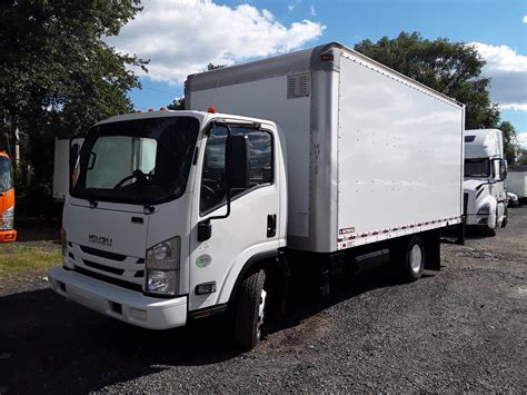 Used Isuzu Box Truck For Sale at Jessica Zelman blog