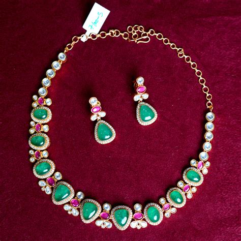 Neckset 2 (green) – DEEPTHI GANESH ENTERPRISES