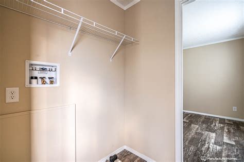 Floor Plan Detail - Delaigle Home Center