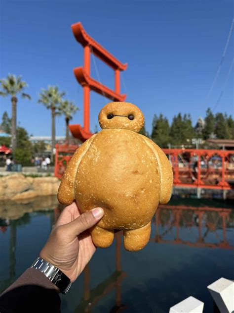 26 Best Foods to Eat at Disneyland and California Adventure | Disney ...