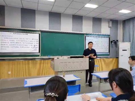 名师送教展风采 携手同行共成长——记莆田第二中学名优教师赴莆田十五中、莆田渠桥二中“送培送教”活动_福建省莆田市第二中学