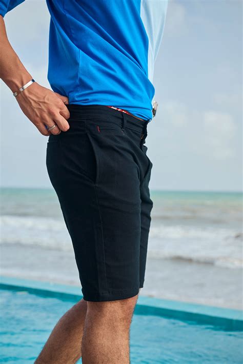 BLACK SHORTS (MEN) – Excel Group