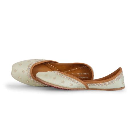 KIARA : Pastels and Pop X Anushree Reddy