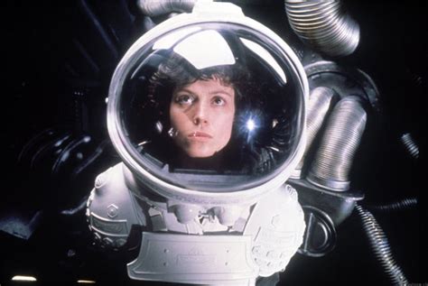 Hollywood's 10 MOST MEMORABLE movies set in space - Rediff.com Movies
