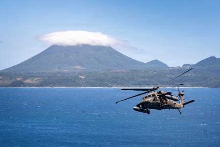 U.S. Army pictures | Photos of Soldiers operating worldwide