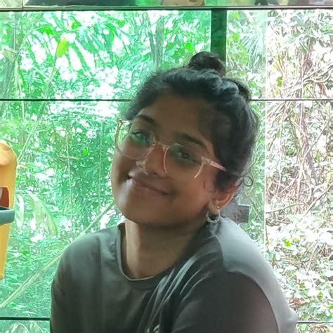 Larissa - French teacher in Mumbai - ₹1850/h