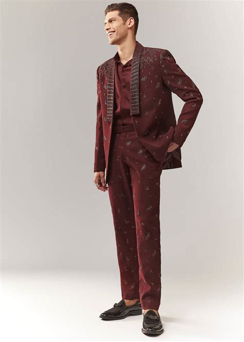 Buy Wine Blazer Set With Hand Embroidery And Linen Shirt | KALKI ...