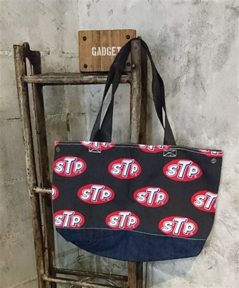 STP OIL tote bag (brandnew） | gadget1999