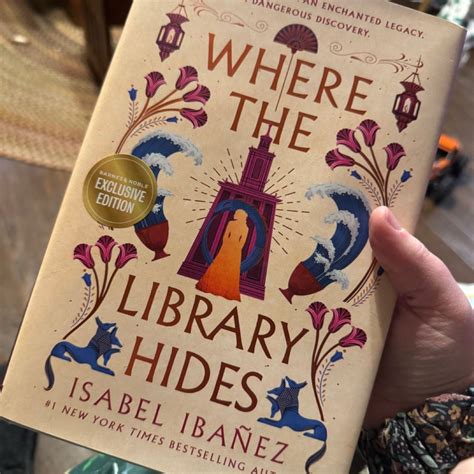 Where the Library Hides by Isabel Ibañez, Hardcover | Pangobooks