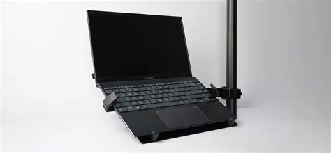 Alienware Monitor Mount 的图像结果