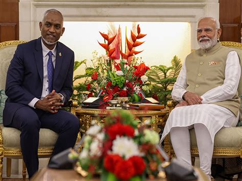 PM Modi, Maldives President agree to work together in advancing ...