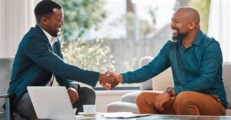 Interview Style Shot 的图像结果