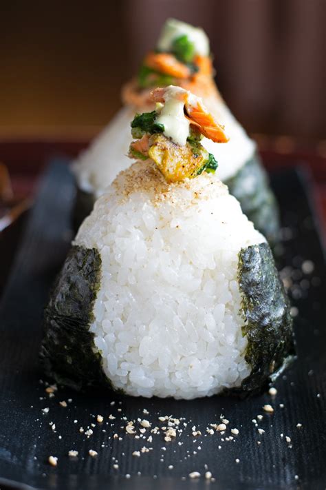 Onigiri Fillings Recipe — Japanese Rice Balls (Easy) - eyes and hour
