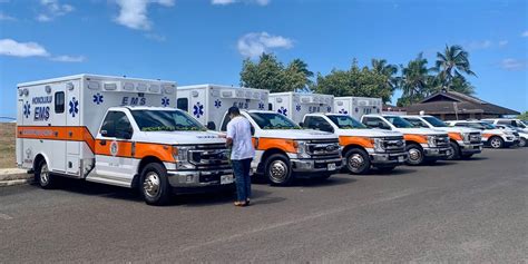 Honolulu EMS hiring new EMTs and paramedics