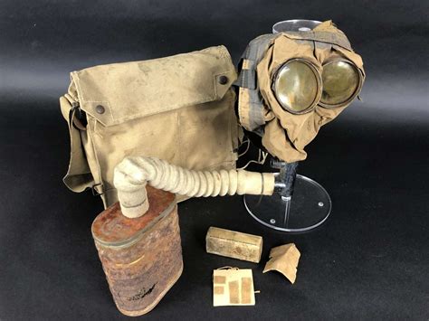 Ww1 British Gas Mask WW2 BRITISH ARMY GAS MASK BAG DATED 1941 DBG