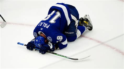 Billie Eilish announces March 12 concert at Raleigh’s PNC Arena | CBS 17