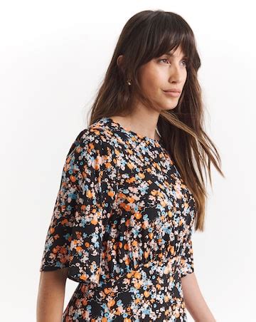 Angel Sleeve Tea Dress | Ambrose Wilson