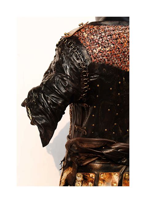 Padmaavat: Ranveer Singh and Shahid Kapoor's Armour Designs | AD India ...