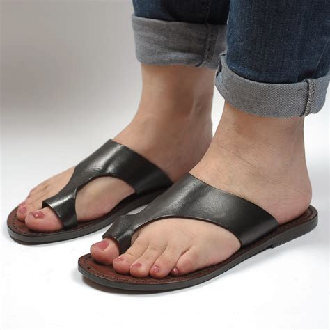 Thong Sandals Pictures
