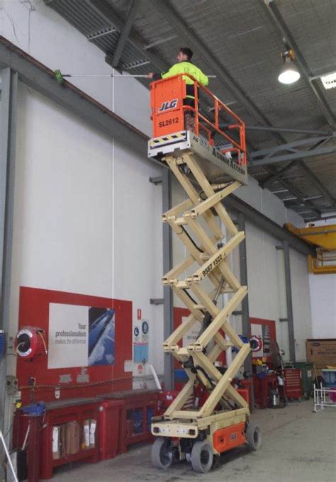 Spider Web Removal 的图像结果